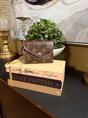 Louis Vuitton Victorine Wallet